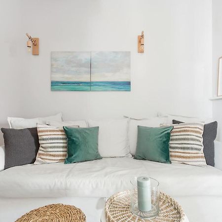 Romantic Love-Nest Studio Near Acropolis & Metro Athens Exterior photo
